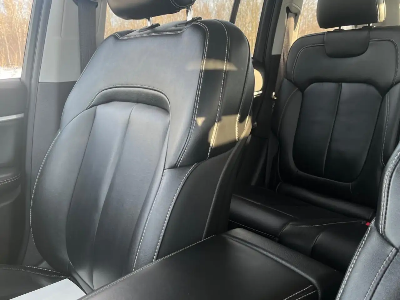 Jeep Grand Cherokee - Image 15