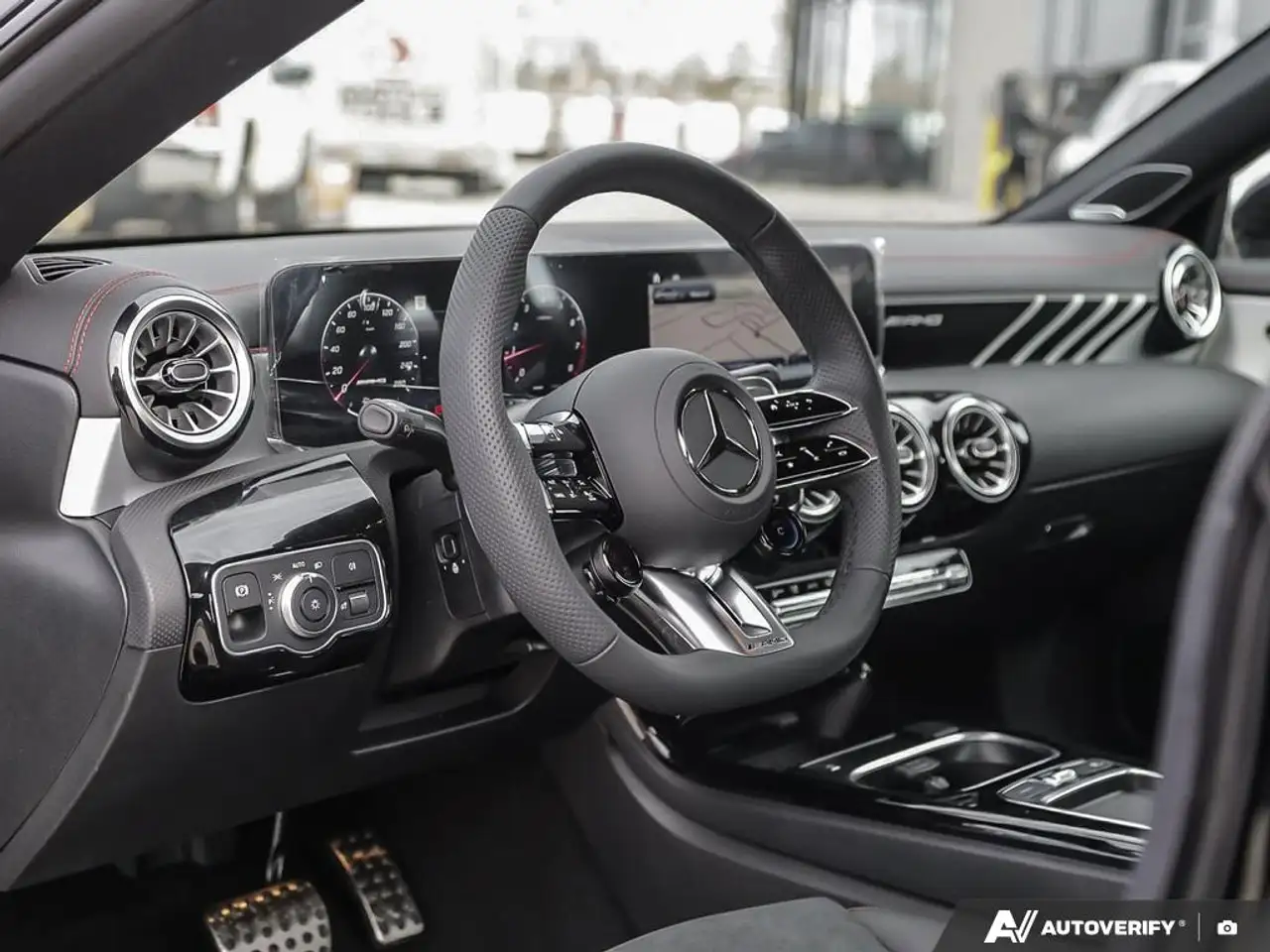Mercedes-Benz CLA - Image 13