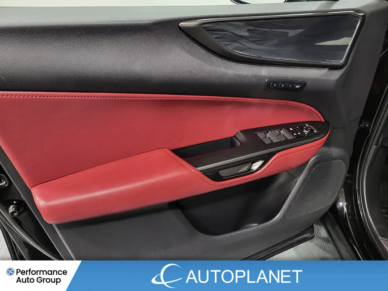 Lexus NX - Image 36