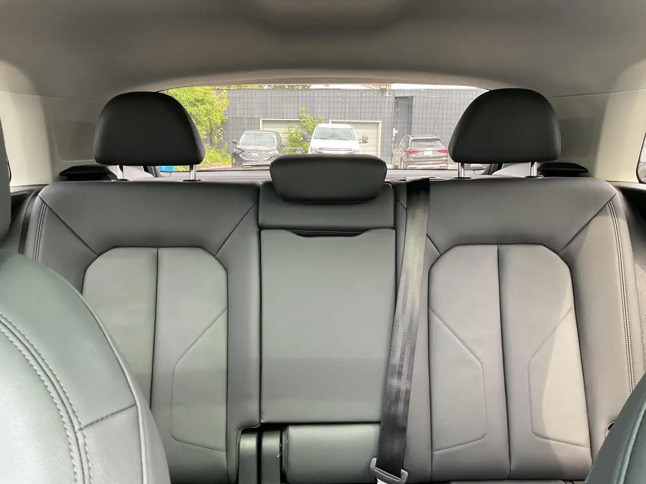 Audi Q3 - Image 25