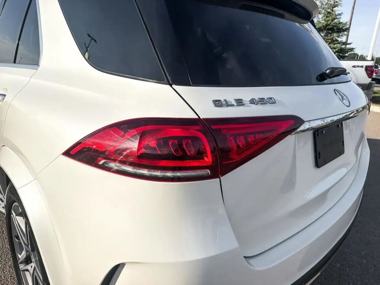 Mercedes-Benz GLE - Image 11