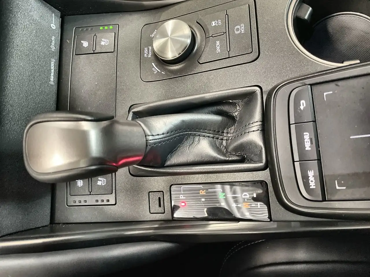 Lexus IS - Image 27