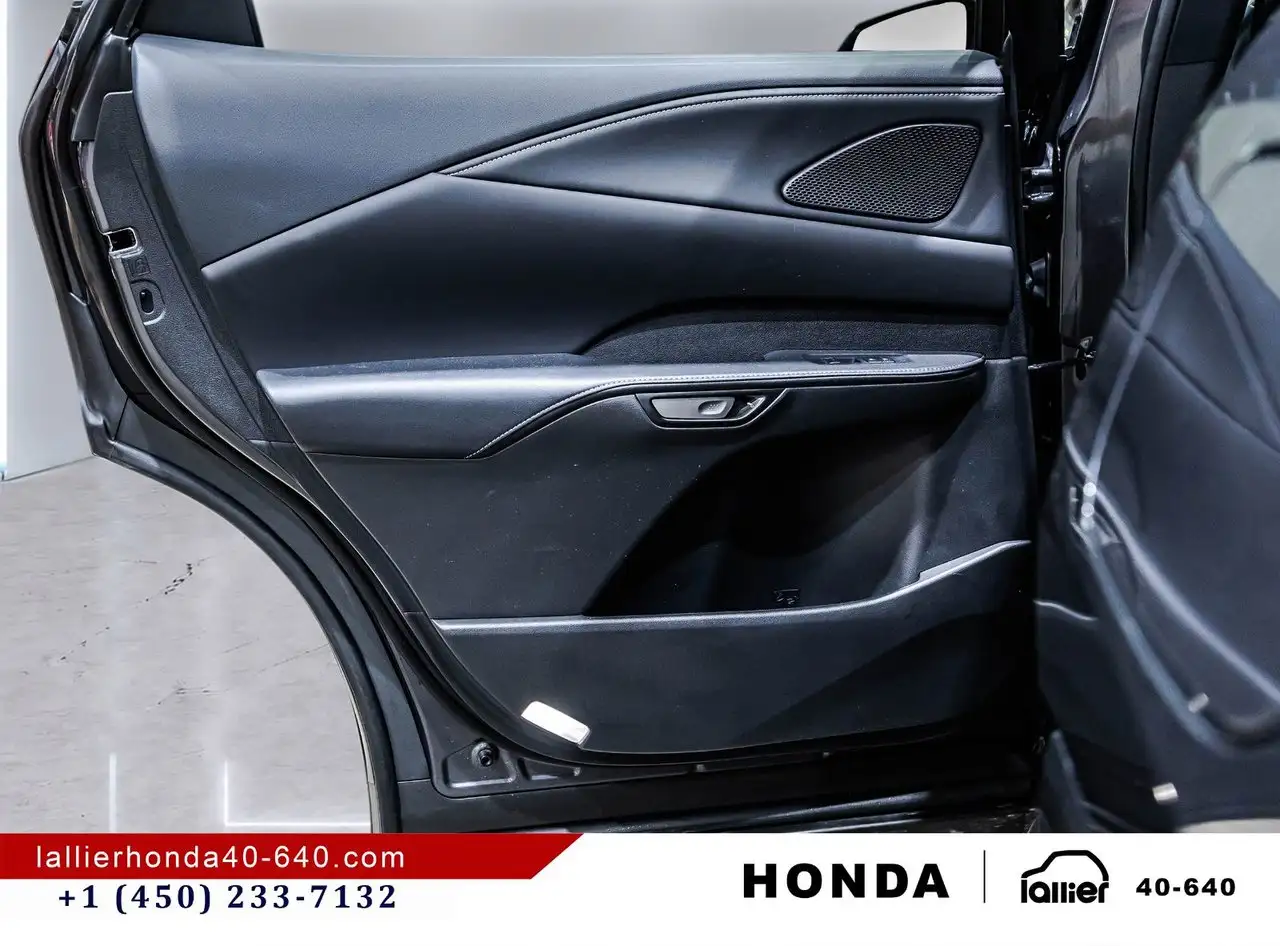 Lexus RX - Image 12