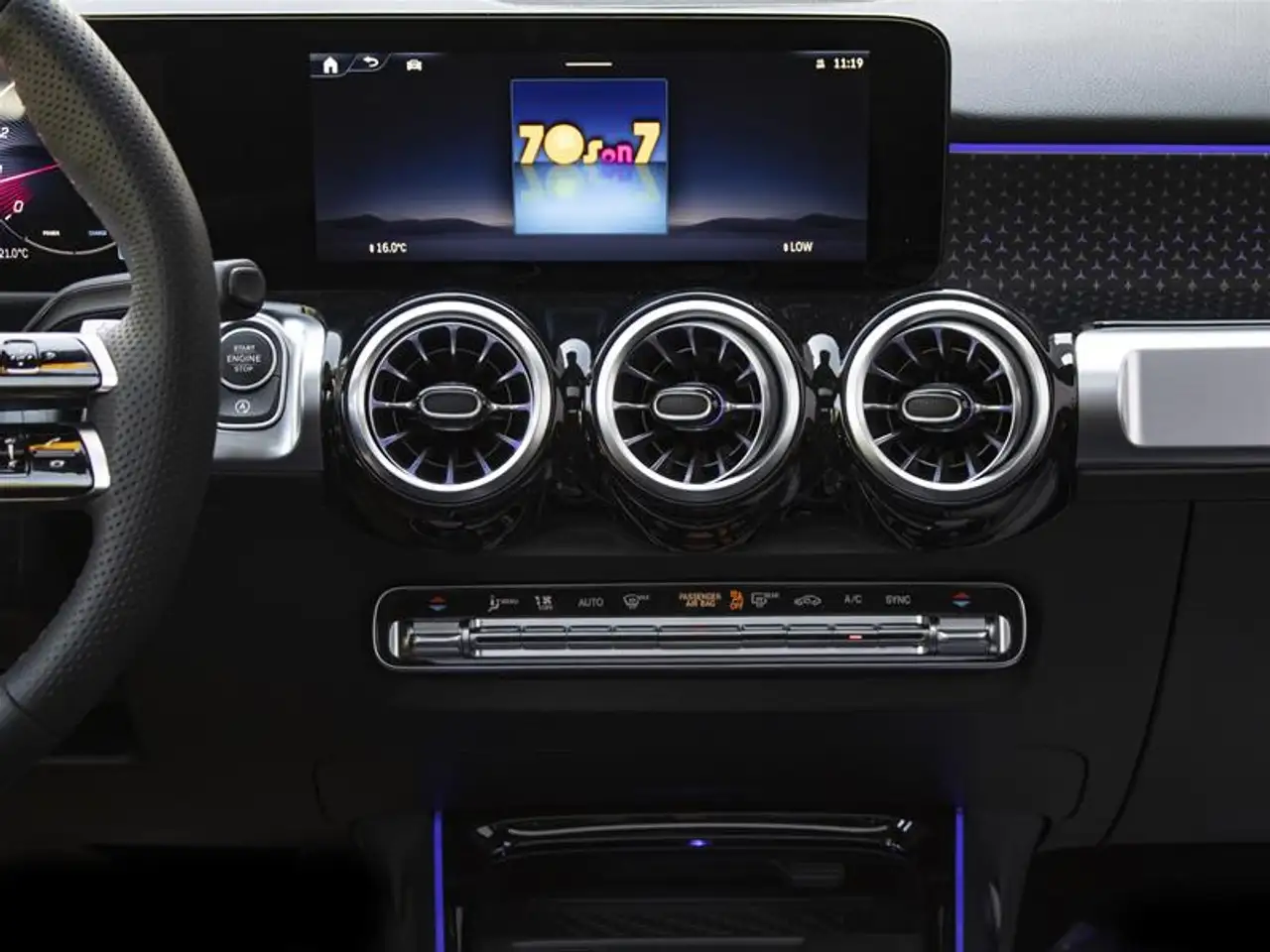 Mercedes-Benz GLB - Image 15