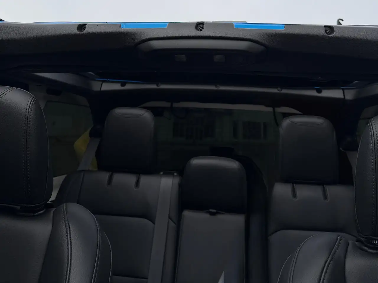 Jeep Wrangler - Image 4