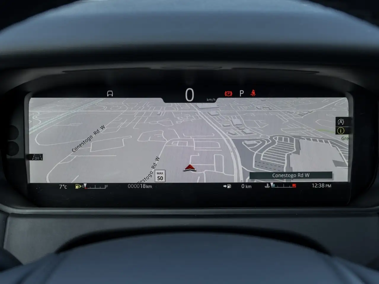 Land Rover Range Rover Velar - Image 11