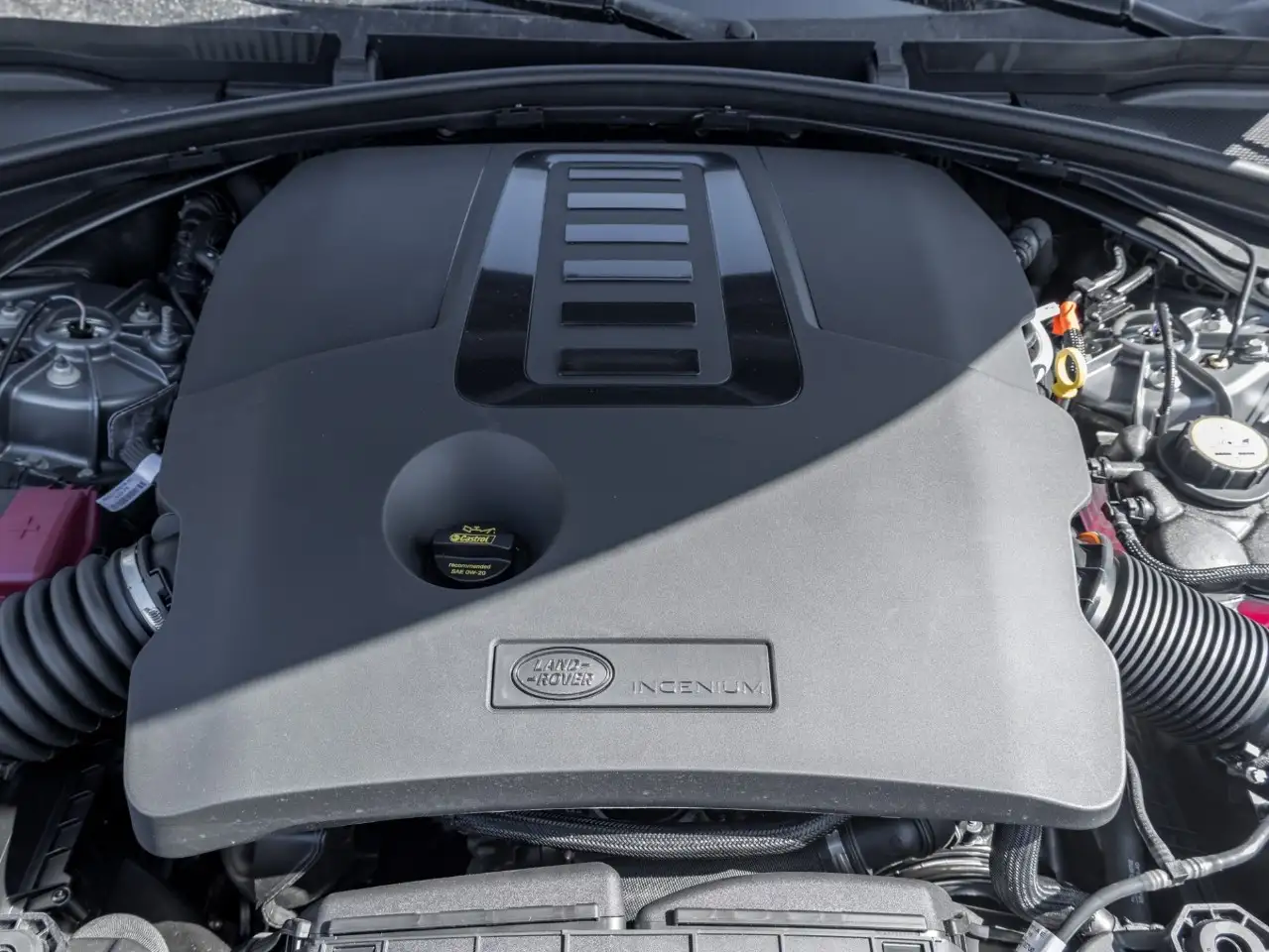 Land Rover Range Rover Velar - Image 7