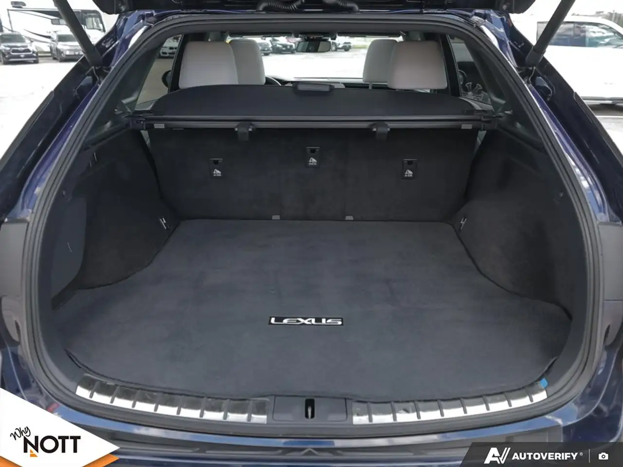 Lexus RX - Image 11