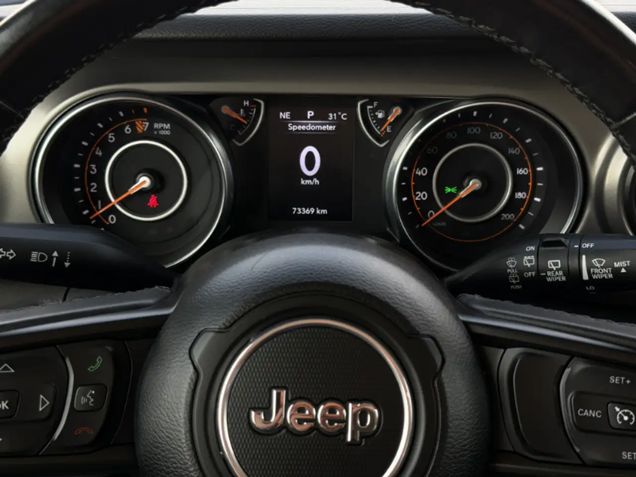 Jeep Wrangler - Image 11