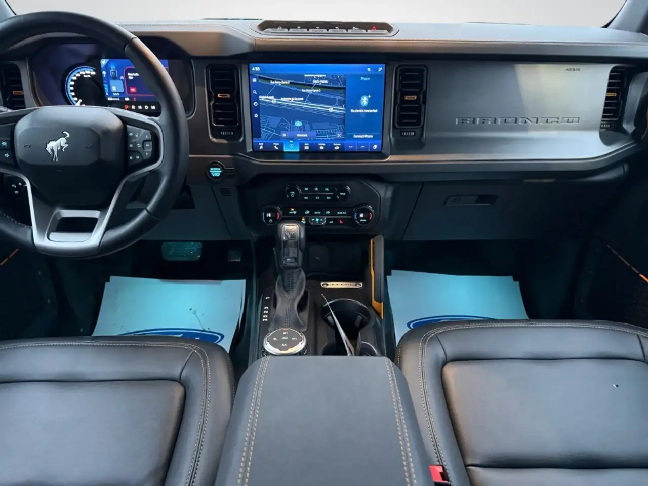 Ford Bronco - Image 20