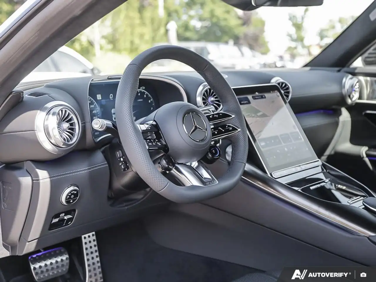 Mercedes-Benz AMG GT - Image 13