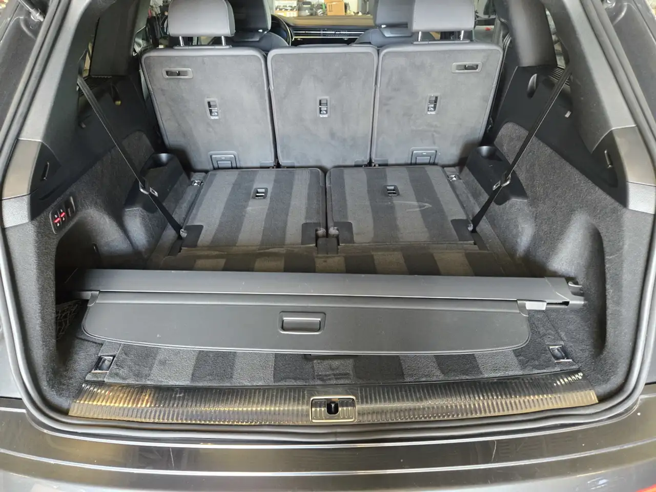Audi Q7 - Image 28