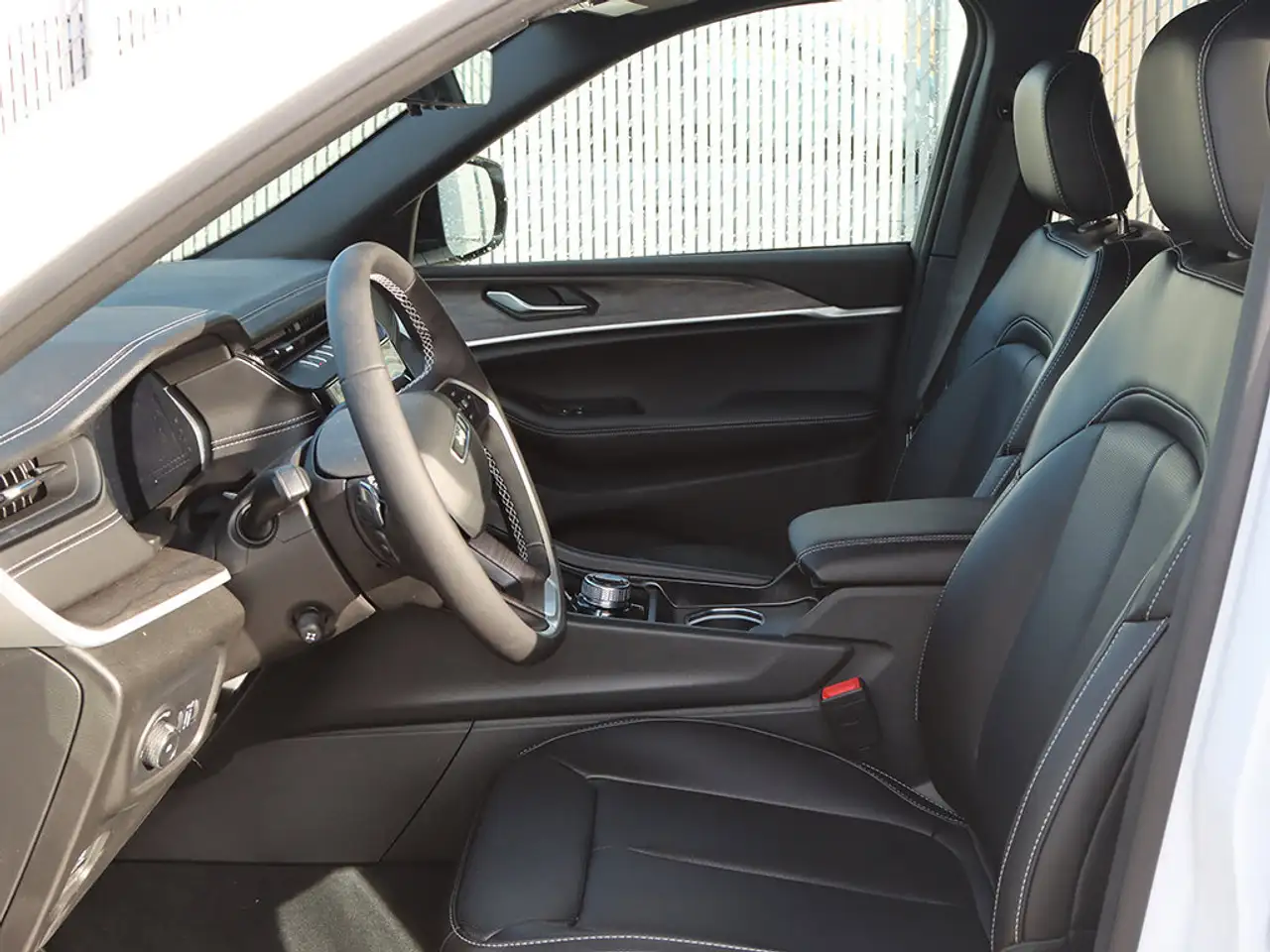 Jeep Grand Cherokee - Image 6