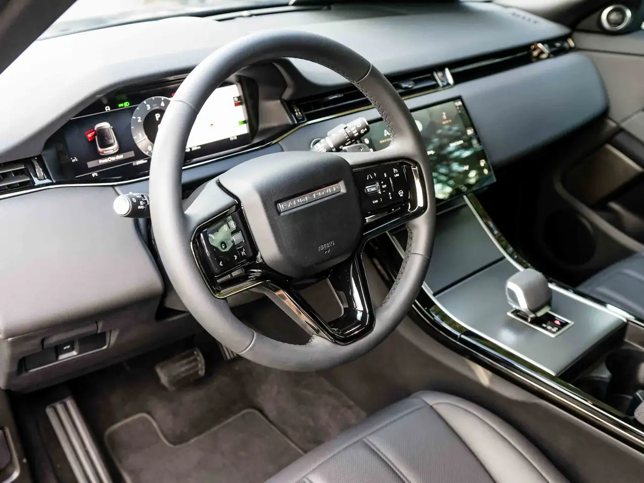 Land Rover Range Rover Evoque - Image 28