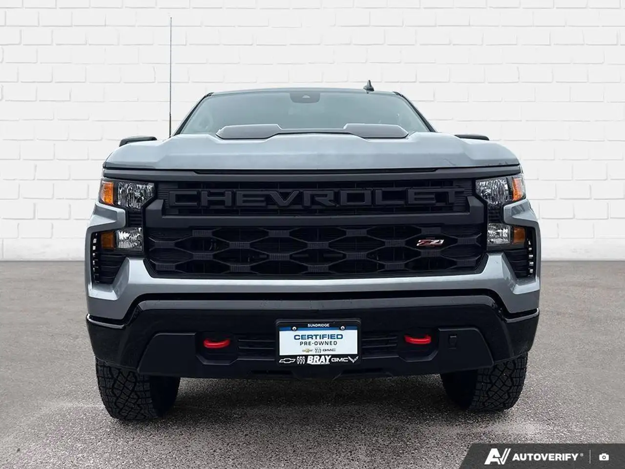 Chevrolet Silverado 1500 - Image 8