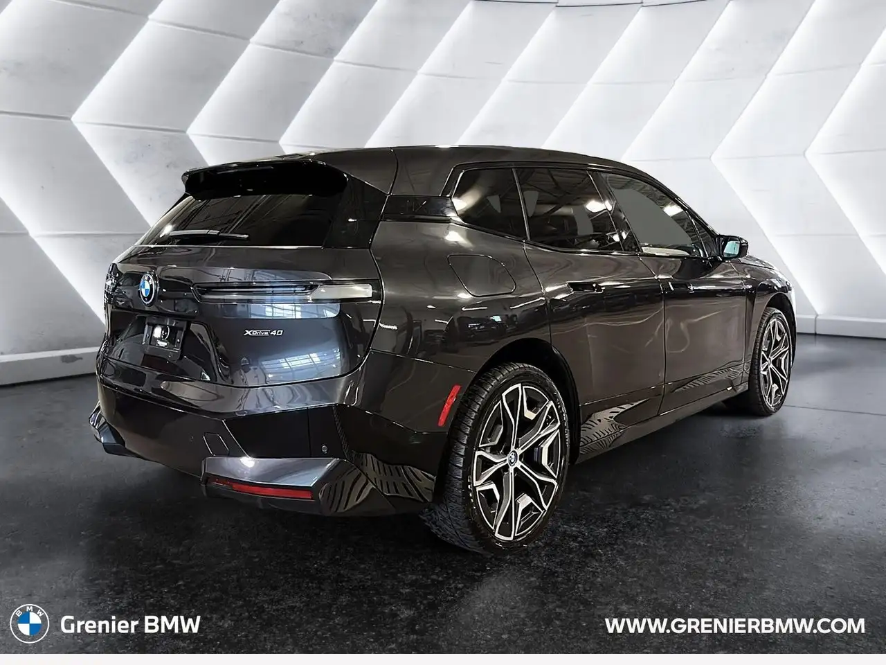 BMW iX - Image 4