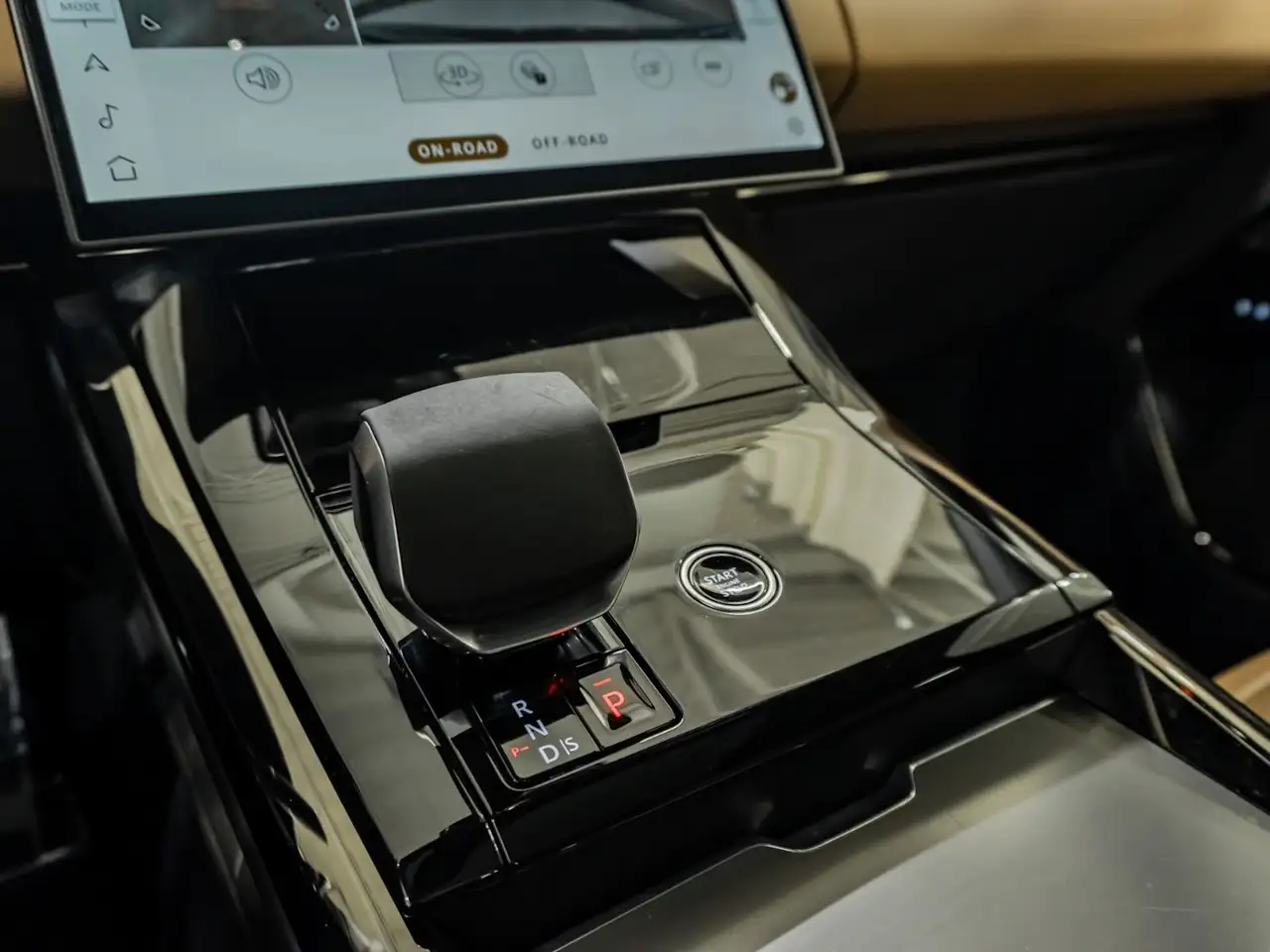 Land Rover Range Rover Sport - Image 18