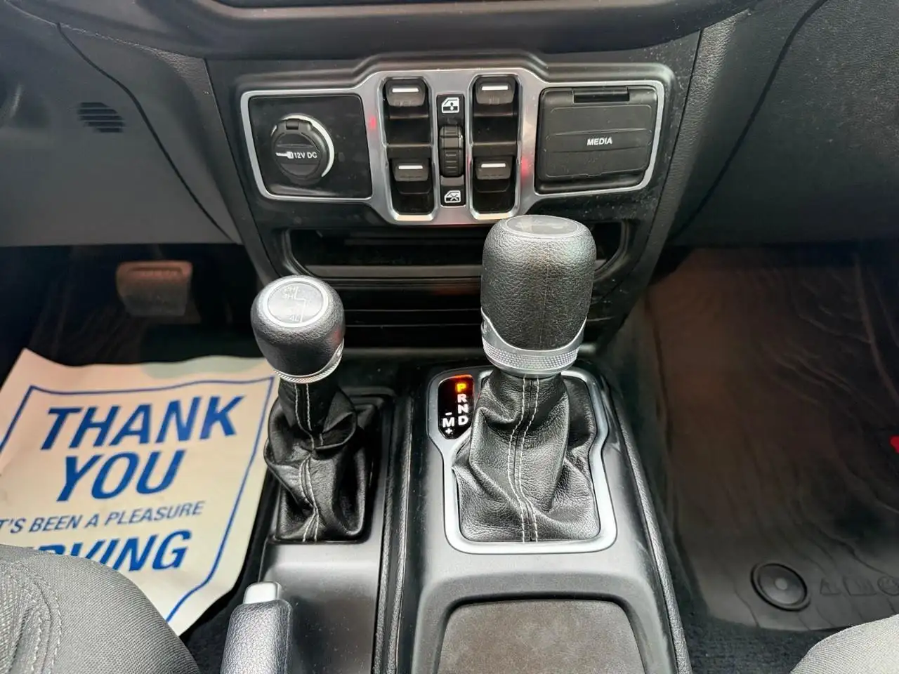 Jeep Wrangler - Image 22