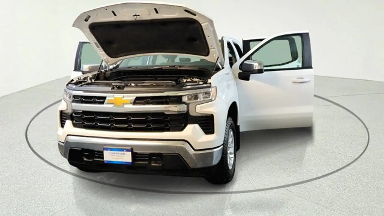 Chevrolet Silverado 1500 - Image 12