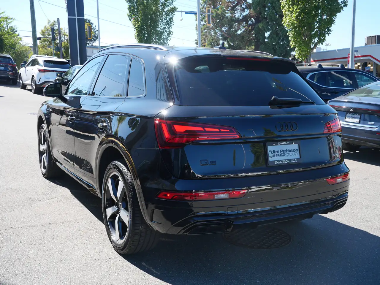 Audi Q5 - Image 6