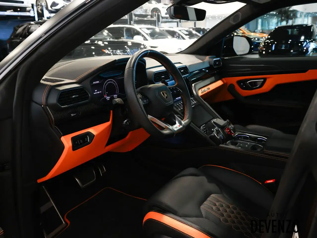Lamborghini Urus - Image 9