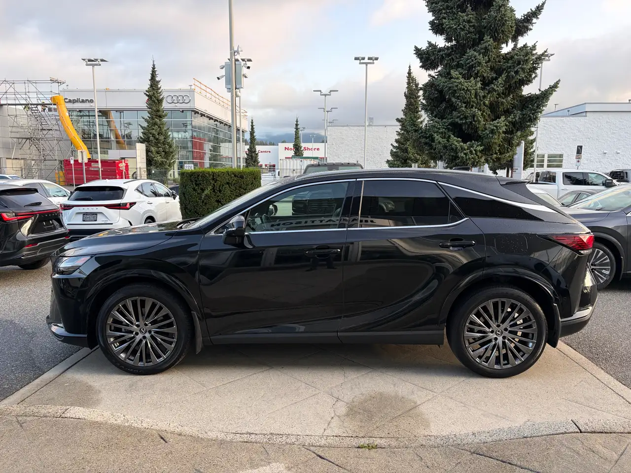 Lexus RX - Image 2