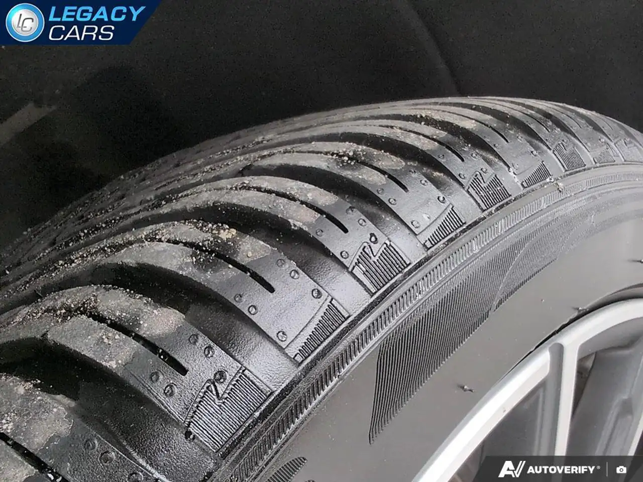 BMW 3 Series - Image 7