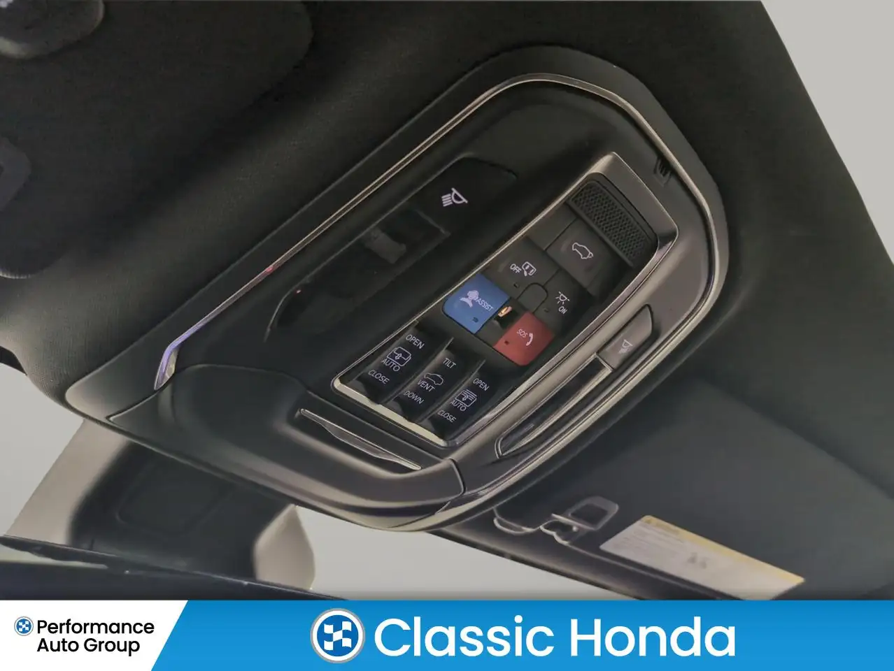 Jeep Grand Cherokee - Image 26