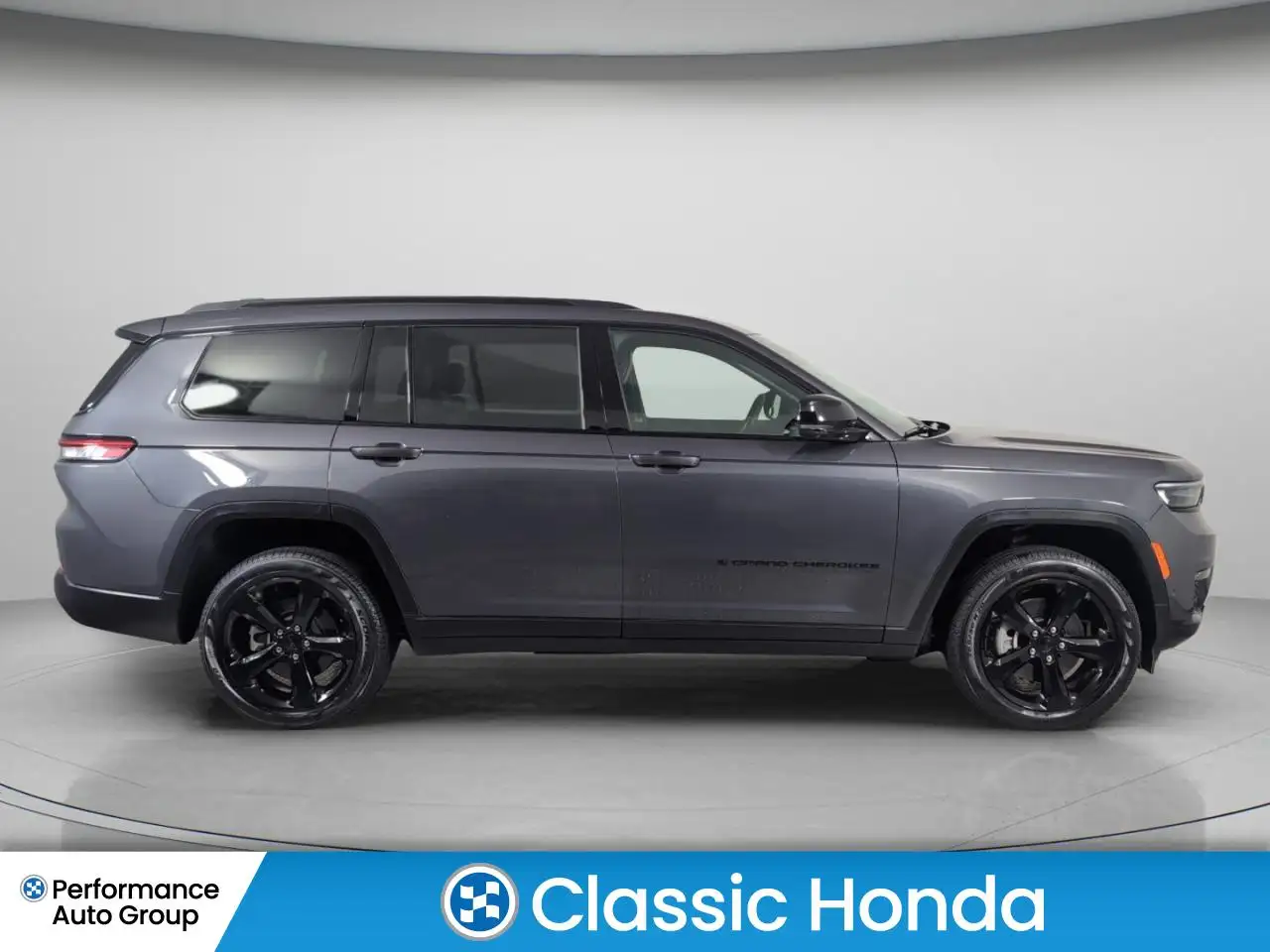 Jeep Grand Cherokee - Image 4