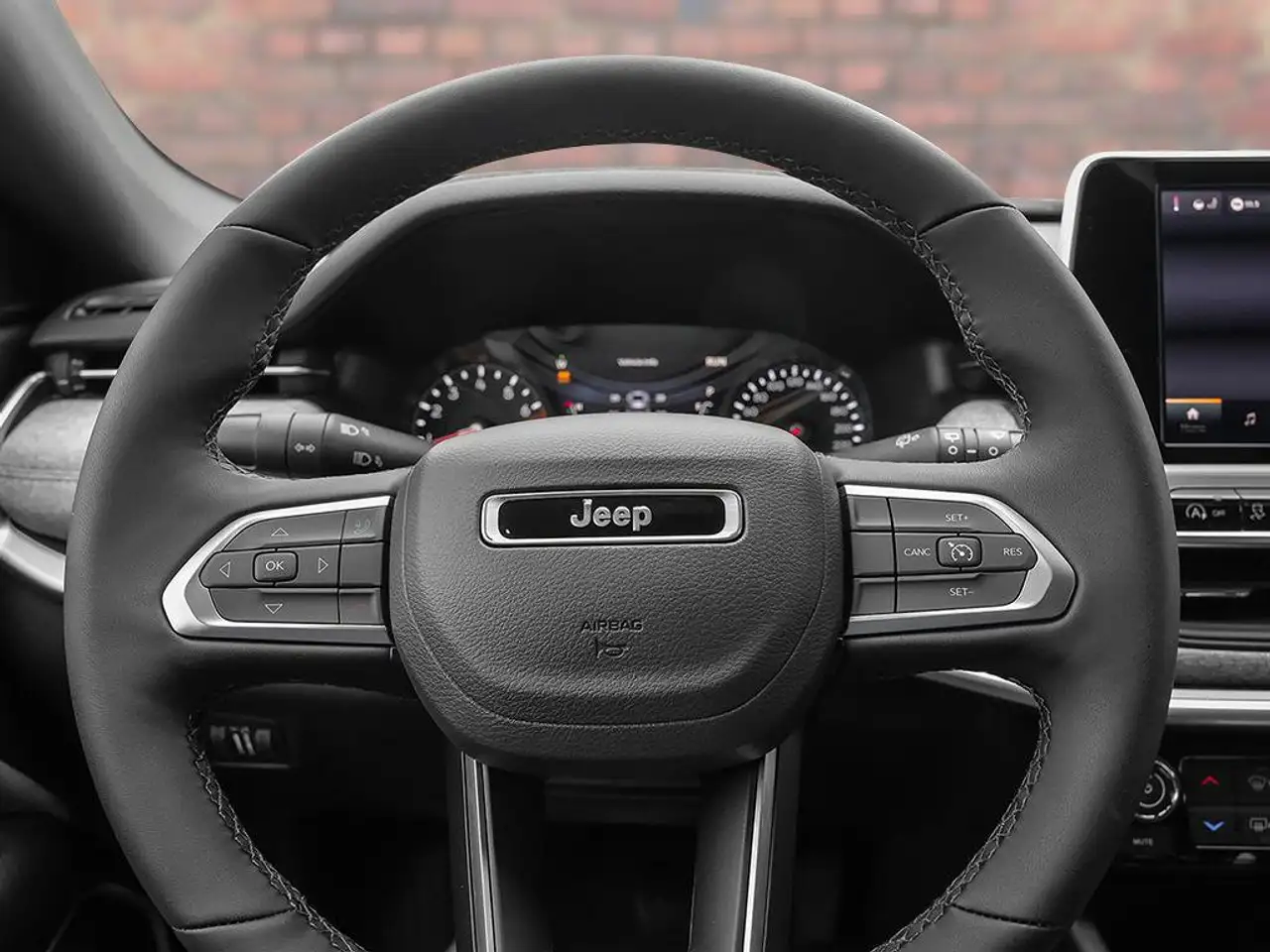 Jeep Compass - Image 17