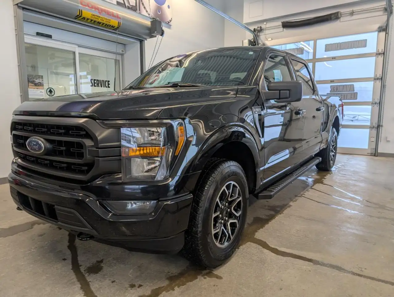 Ford F-150 - Image 1