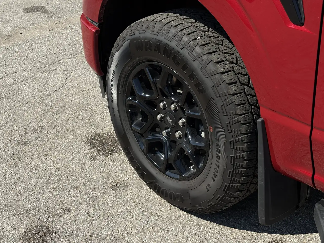 Ford F-150 - Image 8