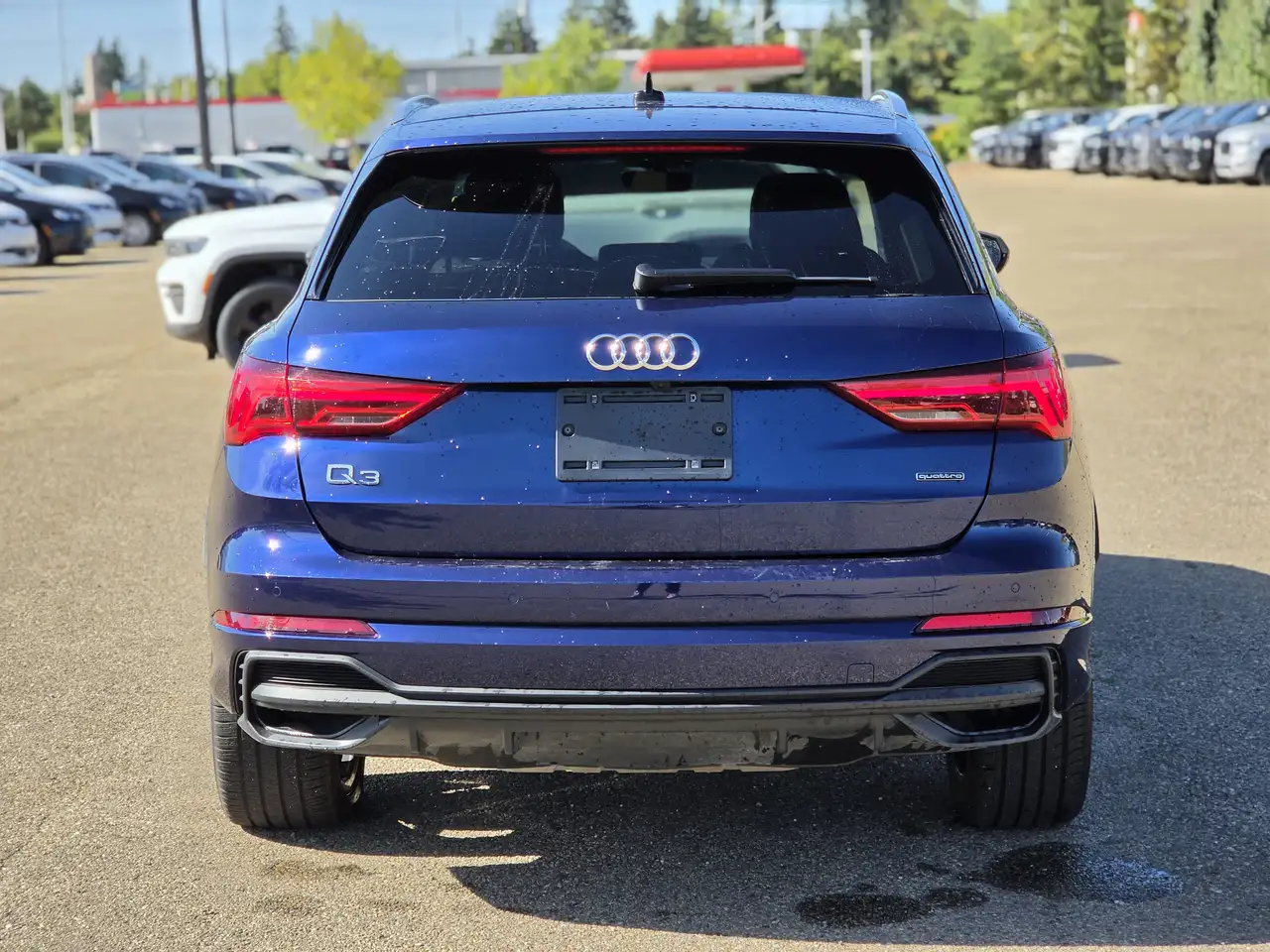 Audi Q3 - Image 5