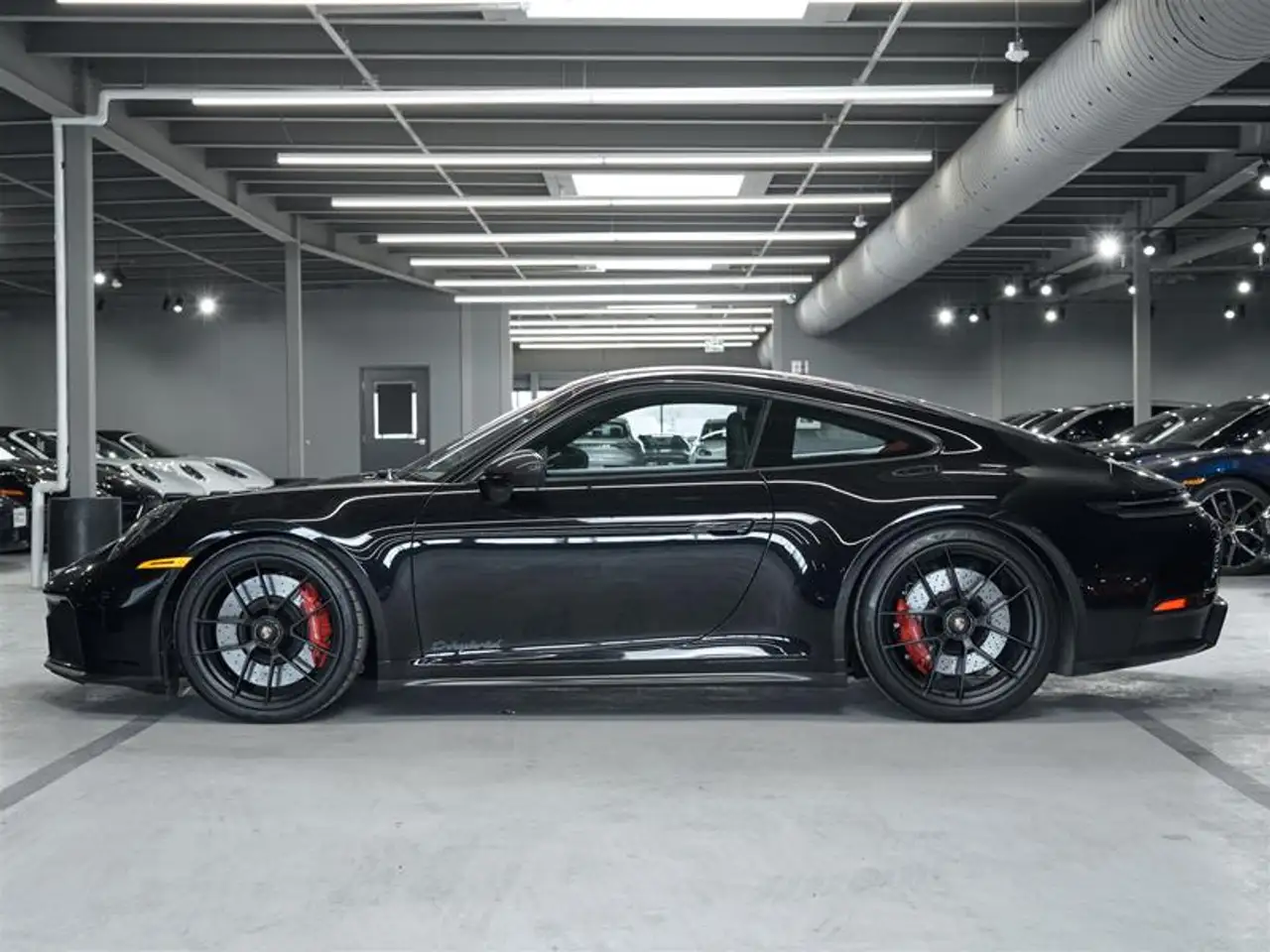 Porsche 911 - Image 2