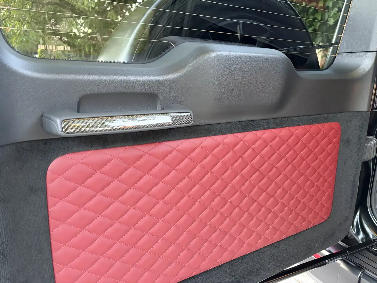 Mercedes-Benz G-Class - Image 2