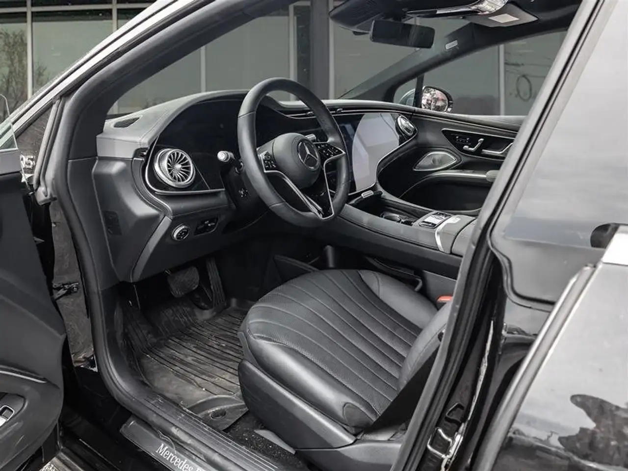Mercedes-Benz EQS - Image 9