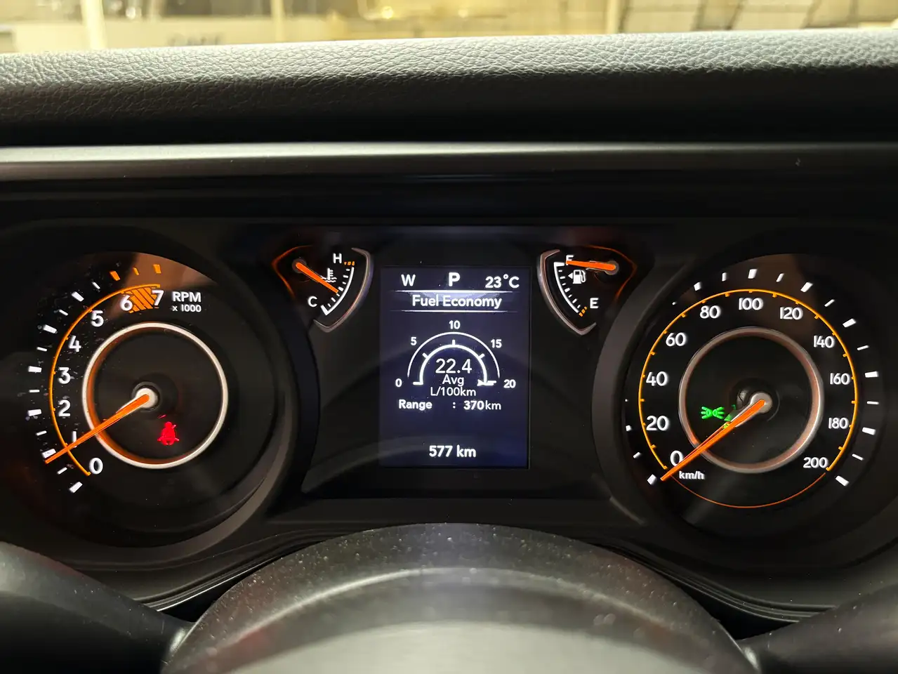 Jeep Wrangler - Image 11