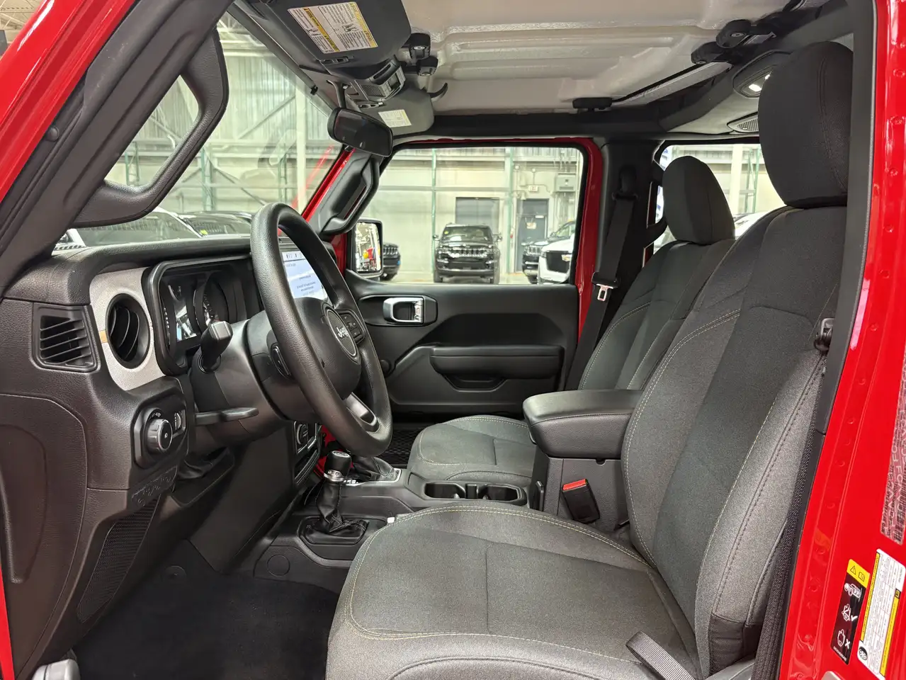 Jeep Wrangler - Image 8