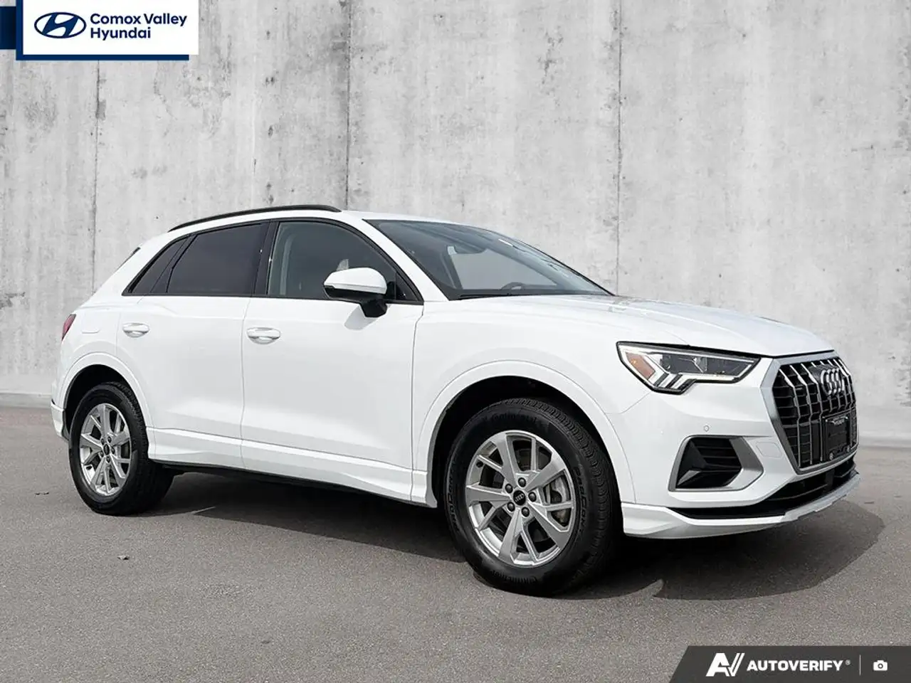 Audi Q3 - Image 9