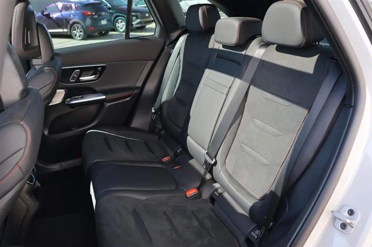 Mercedes-Benz GLC - Image 4