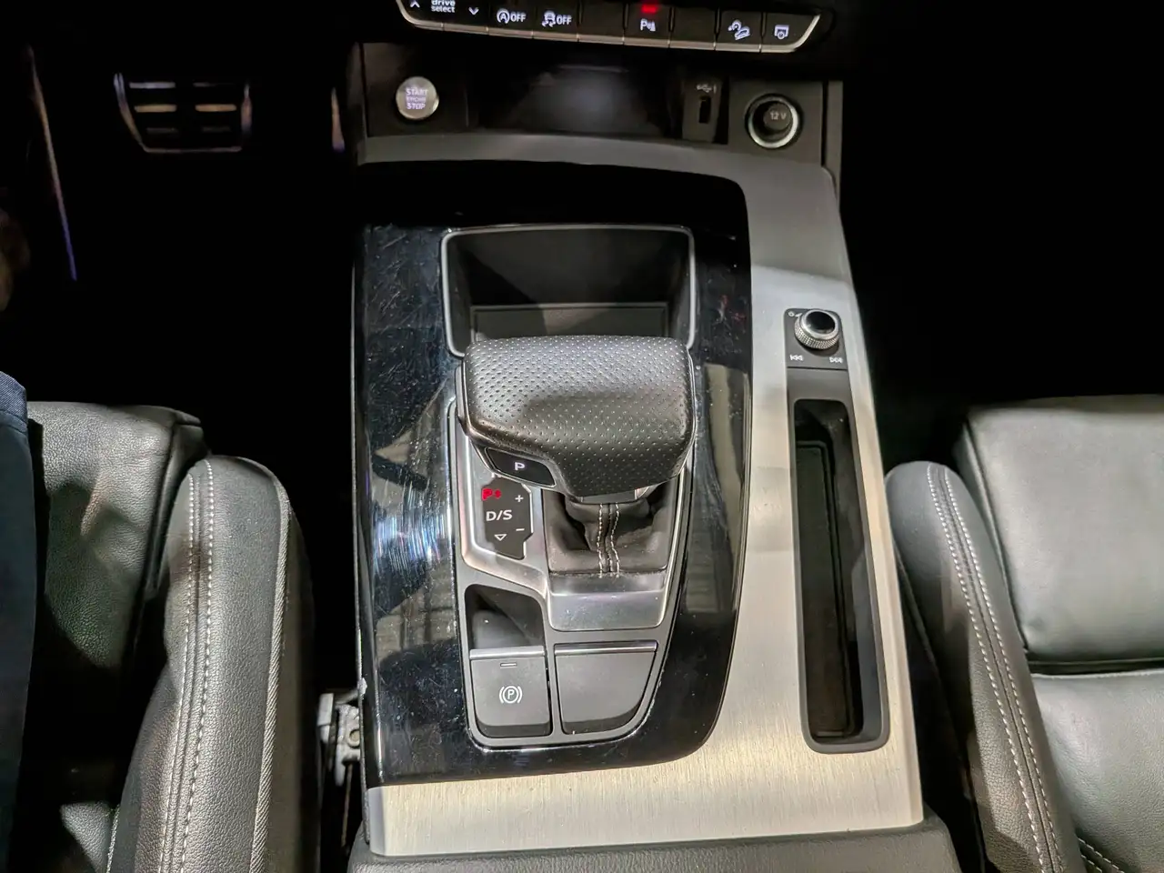 Audi Q5 - Image 31