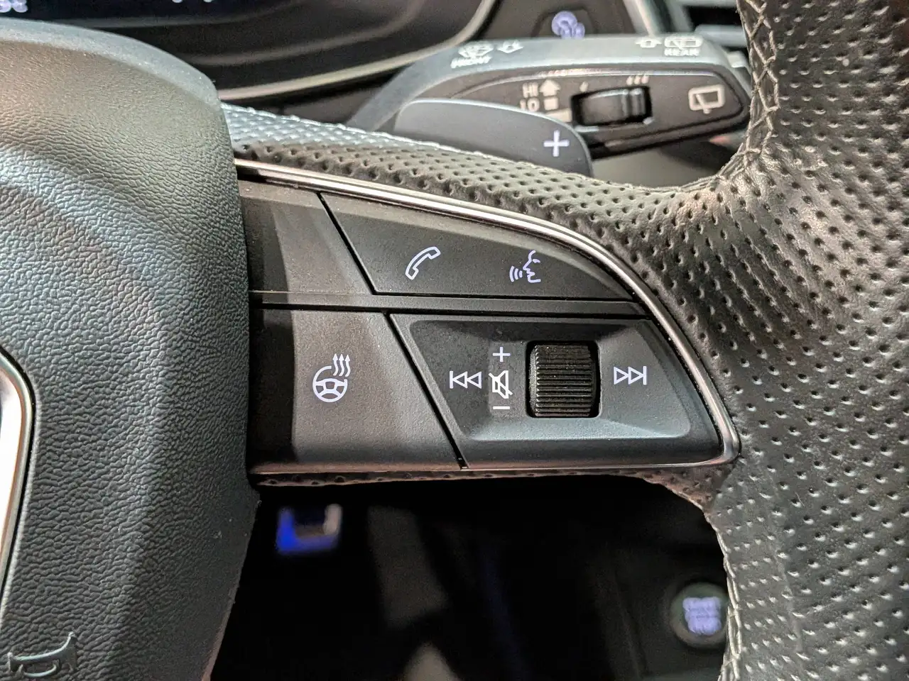 Audi Q5 - Image 18