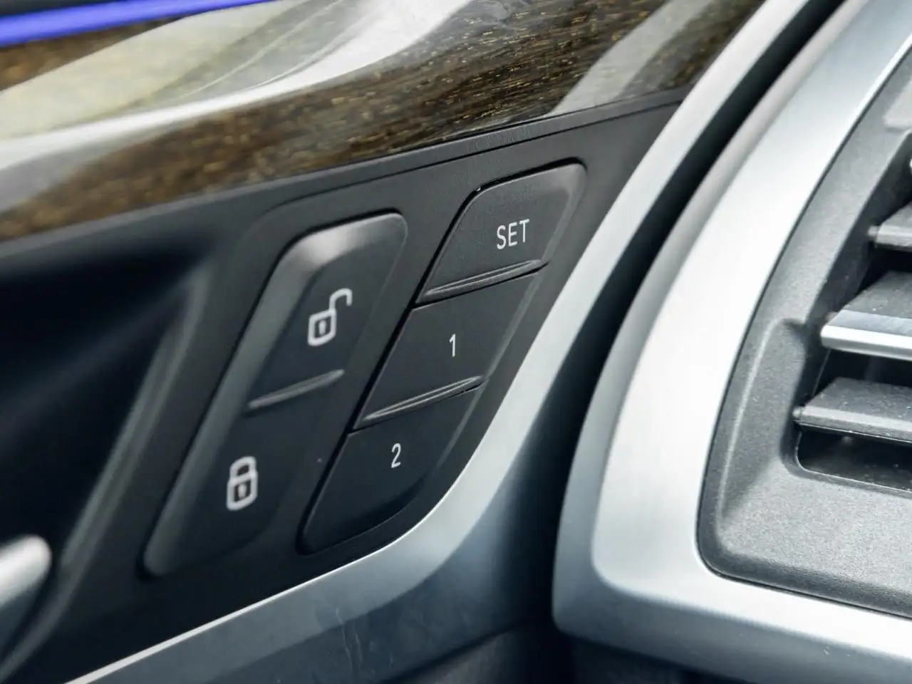 BMW X3 - Image 13