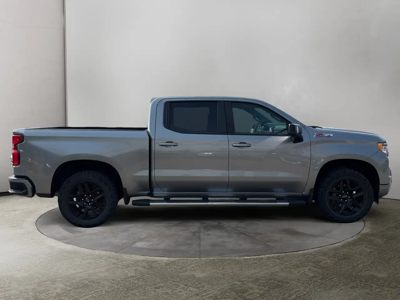 Chevrolet Silverado 1500 - Image 6