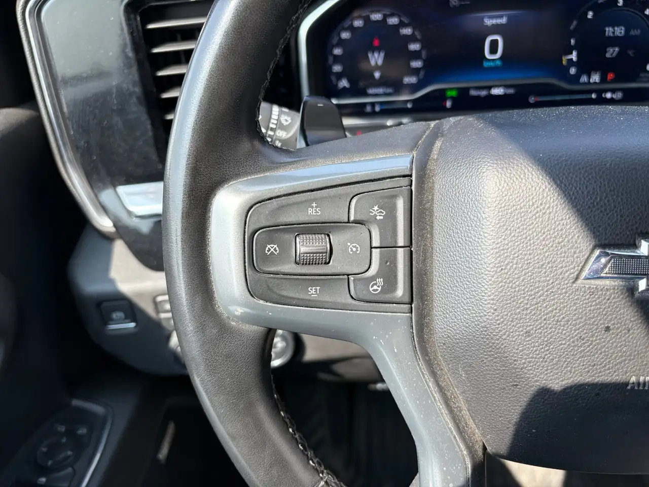 Chevrolet Silverado 1500 - Image 15