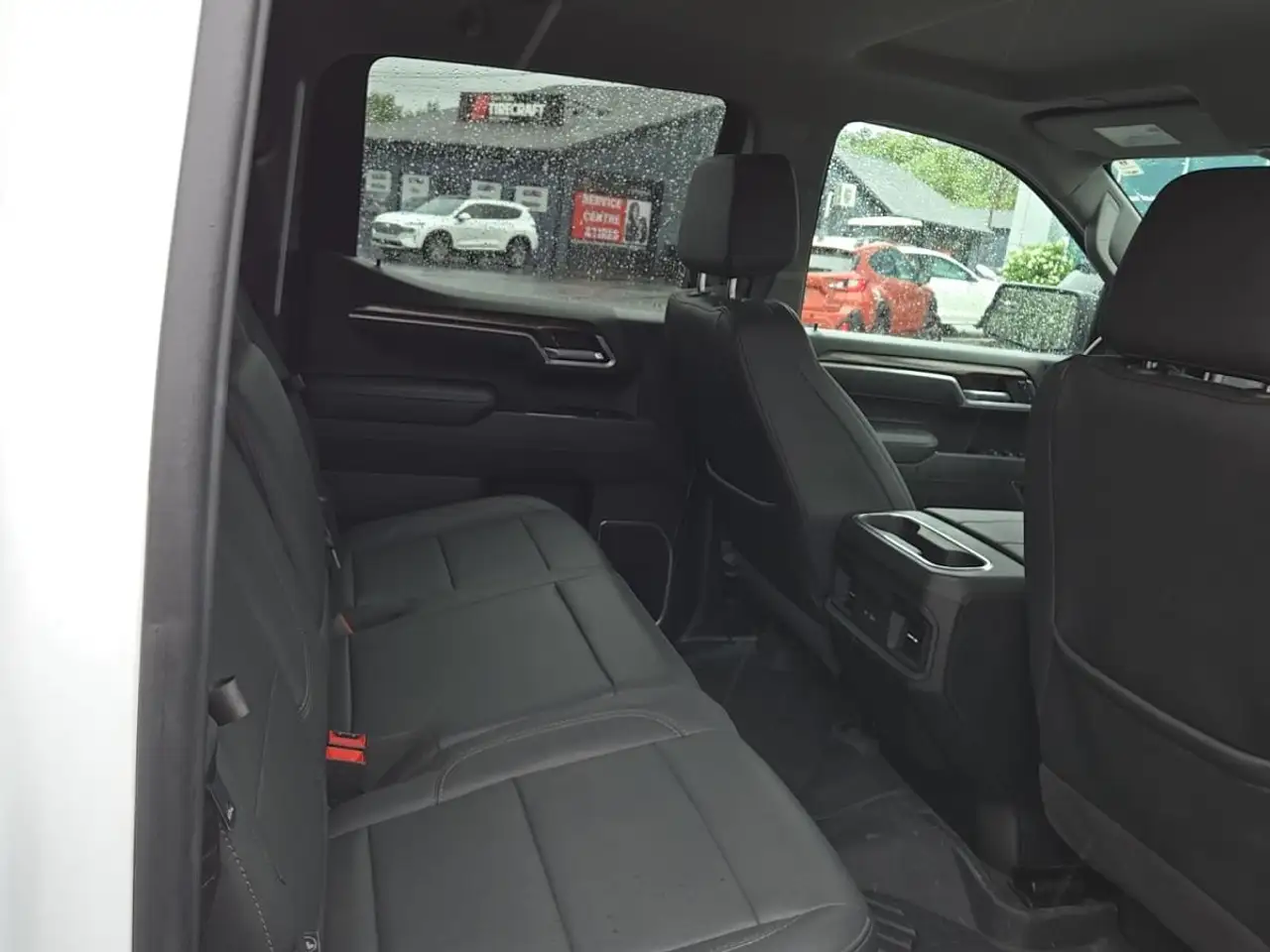 Chevrolet Silverado 1500 - Image 9