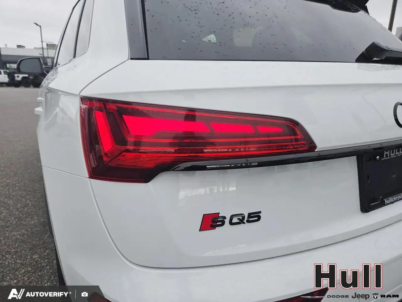 Audi SQ5 - Image 10