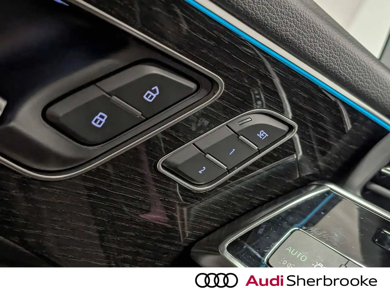 Audi Q7 - Image 24