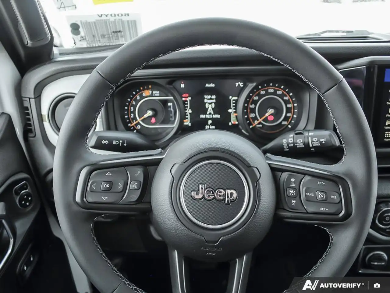 Jeep Wrangler - Image 14