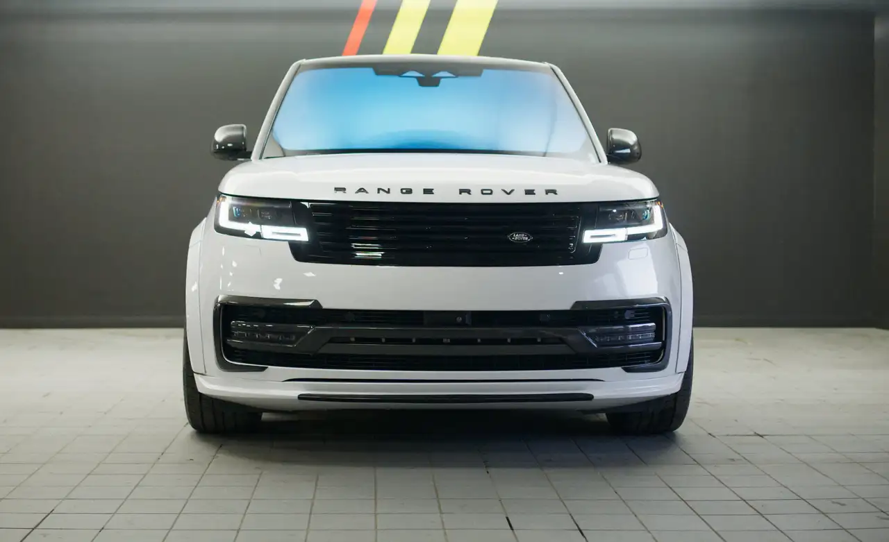 Land Rover Range Rover - Image 8